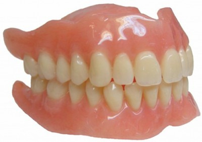 Comment sont créées les prothèses dentaires ?